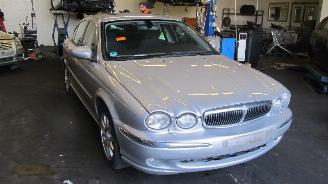 Jaguar X-type X-type Sedan 2.5 V6 24V (XB(AJ-V6)) [144kW]  (06-2001/11-2009) picture 2