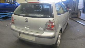 Volkswagen Polo Polo (9N1/2/3) Hatchback 1.2 12V (BME) [47kW]  (10-2001/07-2007) picture 3