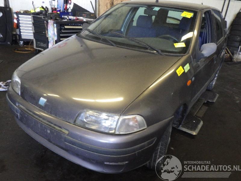 Fiat Punto Punto I (176A) Hatchback 60 1.2 S,SX,Selecta (176.B.4000) [44kW]  (09-=
1993/09-1999)