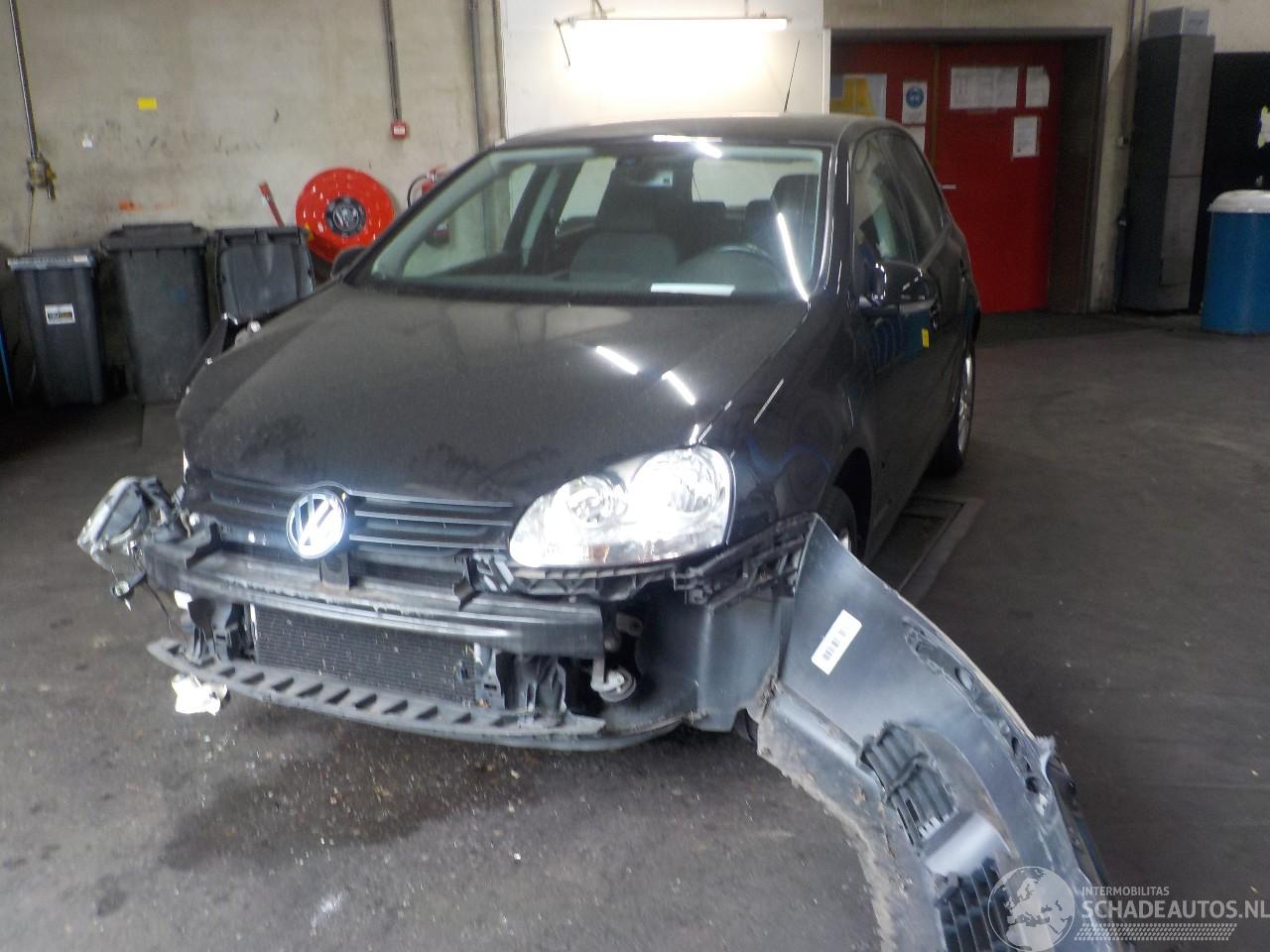 Volkswagen Golf Golf V (1K1) Hatchback 1.6 FSI 16V (BLF(Euro 4)) [85kW]  (10-2003/07-2=
008)