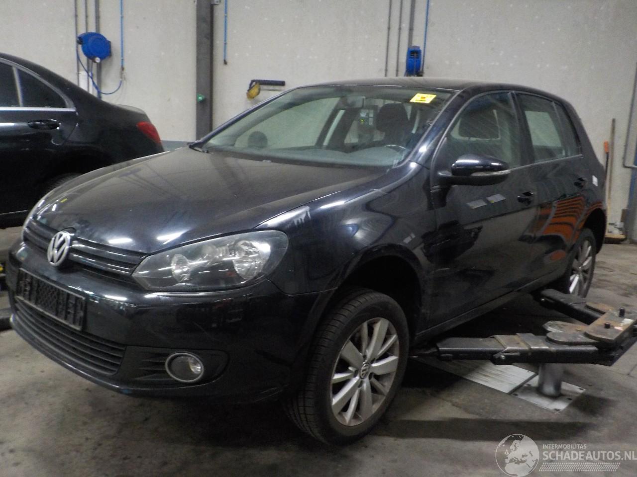Volkswagen Golf Golf VI (5K1) Hatchback 1.2 TSI BlueMotion (CBZB) [77kW]  (11-2008/11-=
2012)
