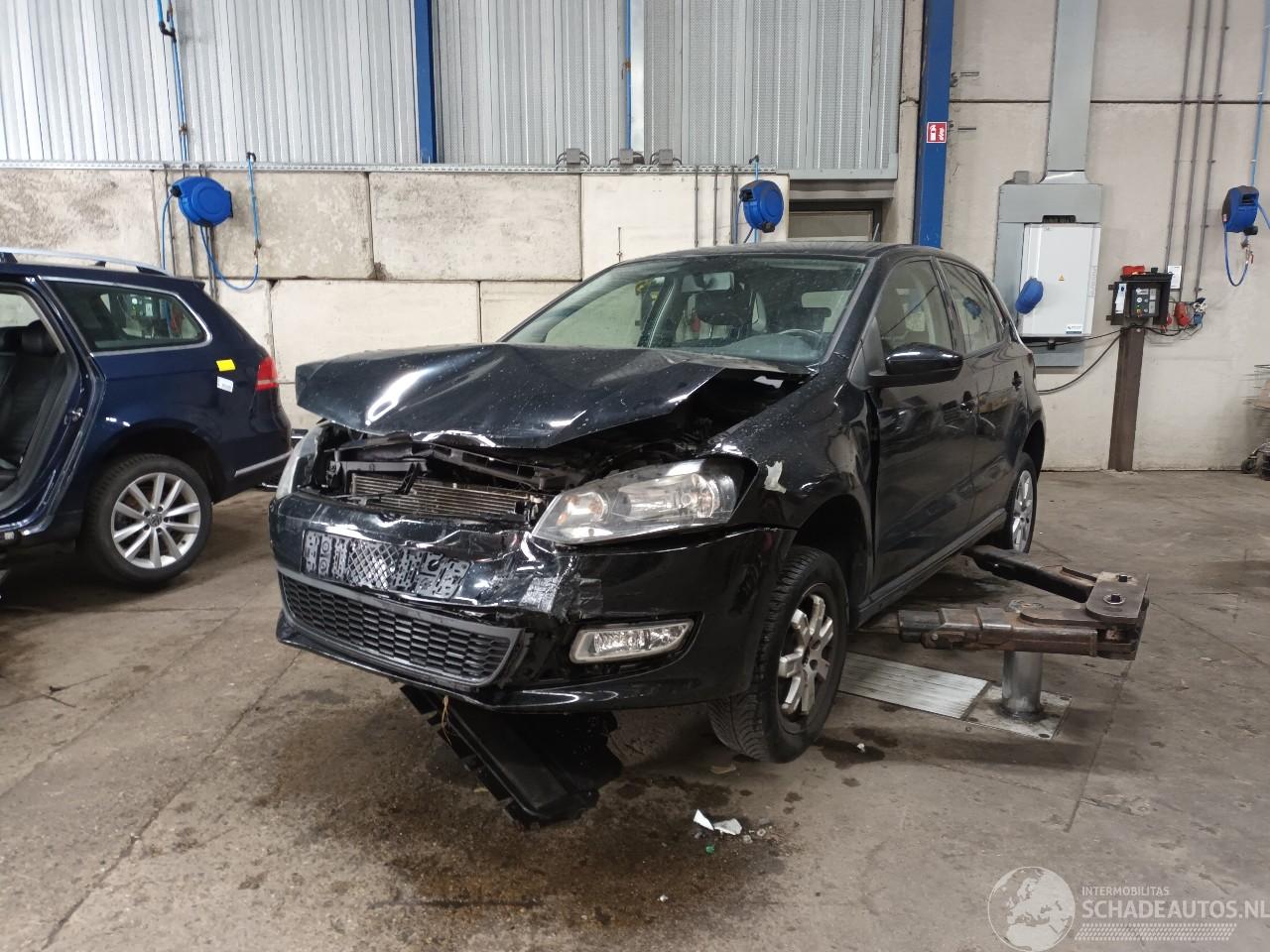Volkswagen Polo Polo V (6R) Hatchback 1.2 TDI 12V BlueMotion (CFWA(Euro 5)) [55kW]  (1=
0-2009/05-2014)