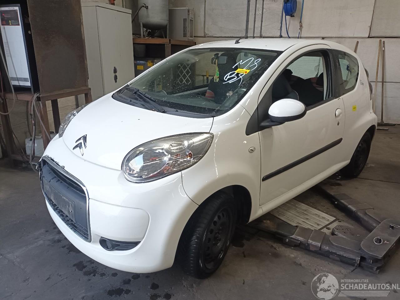 Citroën C1 C1 Hatchback 1.0 12V (384F(CFA)) [50kW]  (06-2005/09-2014)