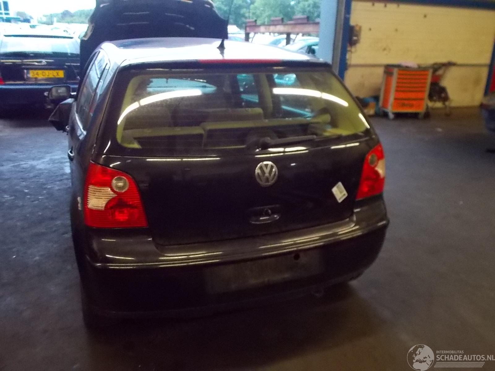 Volkswagen Polo (9n1/2/3) hatchback 1.4 tdi 75 (amf)  (10-2001/07-2009)