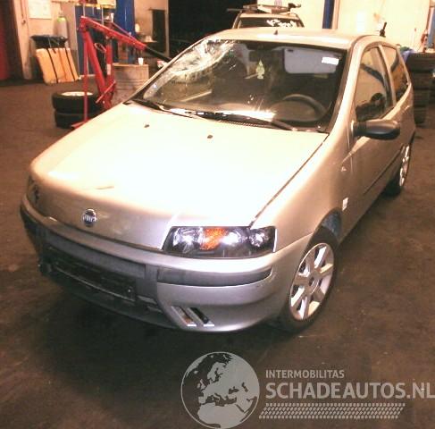 Fiat Punto ii (188) hatchback 1.2 60 s 3-drs. (188.a.4000)  (09-1999/05-2003)