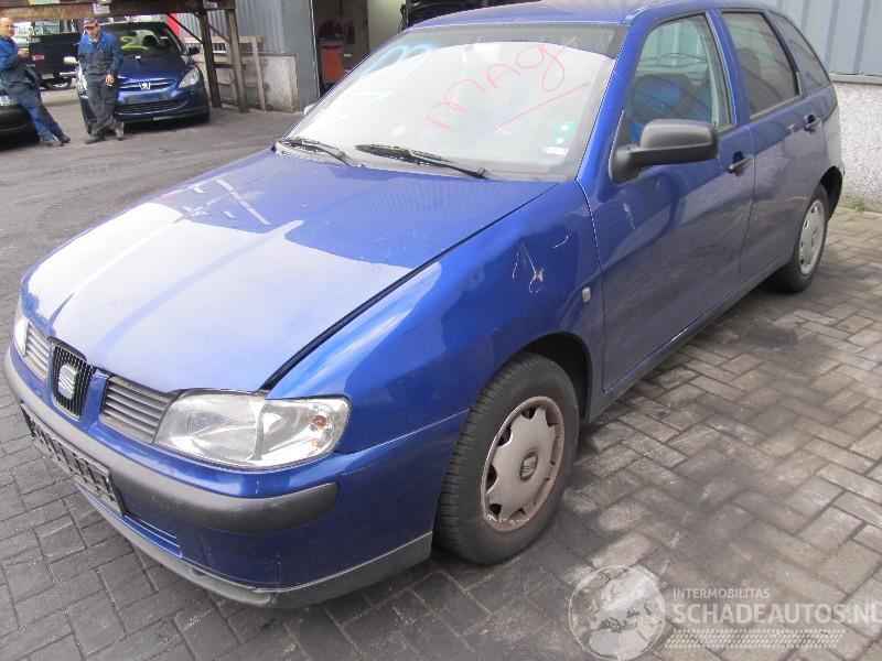 Seat Ibiza ii facelift (6k1) hatchback 1.4 select (akk)  (08-1999/02-2002)