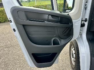 Citroën Jumper 2.2 BlueHDi 120pk 6-bak S&S L2/H2 3.0t - 15dkm nap - 3pers - 2x camera - navi - front + line + side assist picture 38