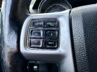 Lancia Thema 3.0D V6 Turbo 190pk aut Platinum - xenon - navi - leer - memory - elektr rollo - stoelverw v+a picture 27