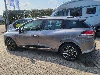 Renault Clio Renault Clio Estate 0.9 TCe Expression 114000km 1e eigenaar nwe APK picture 16