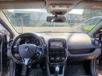 Renault Clio Renault Clio Estate 0.9 TCe Expression 114000km 1e eigenaar nwe APK picture 8