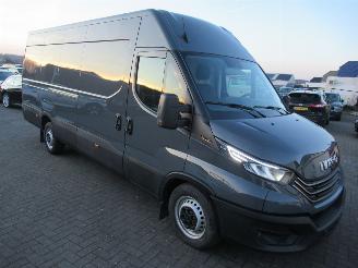 Unfall Kfz Van Iveco Daily 35S16 2.3D MAXI !! Climatronic Navi Camera Led CruiseControl 19.800Netto 2023/2