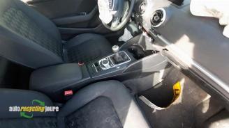 Audi A3 A3 (8V1/8VK), Hatchback 3-drs, 2012 / 2020 1.6 TDI Ultra 16V picture 17