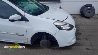 Renault Clio Clio III (BR/CR), Hatchback, 2005 / 2014 1.2 16V 75 picture 2