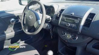 Nissan Note Note (E11), MPV, 2006 / 2013 1.6 16V picture 20