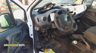 Peugeot Partner Partner (GC/GF/GG/GJ/GK), Van, 2008 / 2018 1.6 HDI 75 Phase 2 picture 13