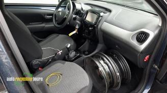 Citroën C1 onderdelen (kleur: ELB ) donorauto picture 10