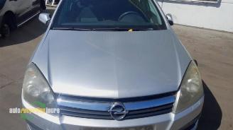 Opel Astra Astra H (L48), Hatchback 5-drs, 2004 / 2014 1.6 16V Twinport picture 17