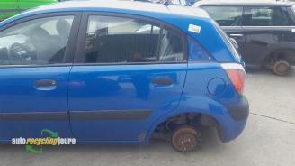 Kia Rio Rio II (DE), Hatchback, 2005 / 2011 1.4 16V picture 12