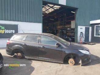 Coche siniestrado Ford Focus Focus 3 Wagon, Combi, 2010 / 2020 1.0 Ti-VCT EcoBoost 12V 100 2013/5