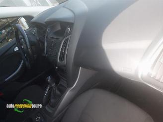 Ford Focus Focus 3 Wagon, Combi, 2010 / 2020 1.0 Ti-VCT EcoBoost 12V 100 picture 31