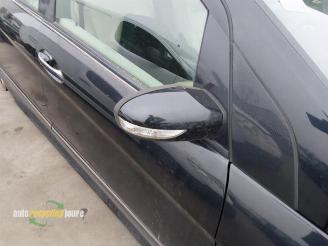 Mercedes B-klasse onderdelen (kleur: 191) donorauto picture 24