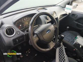 Ford Fiesta Fiesta 5 (JD/JH), Hatchback, 2001 / 2009 1.3 picture 21
