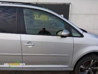 Volkswagen Touran Touran (1T3), MPV, 2010 / 2015 1.6 TDI 16V picture 4