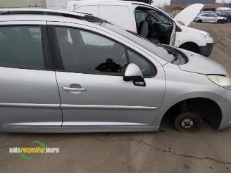 Peugeot 207 SW onderdelen (kleur: EZR) donorauto picture 4