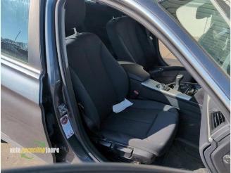 BMW 3-serie 3 serie Touring (F31), Combi, 2012 / 2019 320d 2.0 16V picture 16