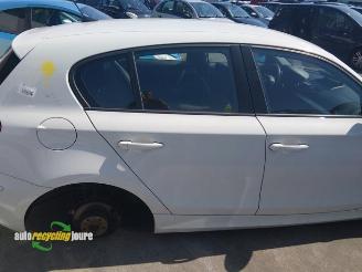 BMW 1-serie 1 serie (E87/87N), Hatchback 5-drs, 2003 / 2012 116i 1.6 16V picture 13