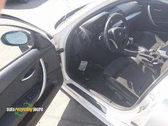 BMW 1-serie 1 serie (E87/87N), Hatchback 5-drs, 2003 / 2012 116i 1.6 16V picture 32