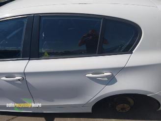 BMW 1-serie 1 serie (E87/87N), Hatchback 5-drs, 2003 / 2012 116i 1.6 16V picture 23