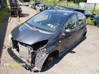 Toyota Aygo Aygo (B10), Hatchback, 2005 / 2014 1.0 12V VVT-i picture 3