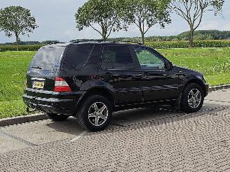 Mercedes M-klasse 270 CDI picture 3