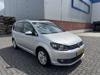 Schadeauto Volkswagen Touran 1.4 TSI 103Kw Clima - Navi 2013/8