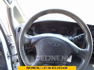 Hyundai H200  picture 10