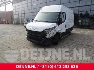 Démontage voiture Iveco New Daily New Daily VI, Van, 2014 33.210, 35.210 2016/11