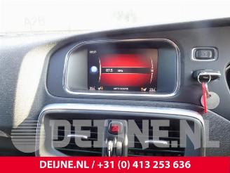 Volvo V-40 V40 (MV), Hatchback 5-drs, 2012 / 2019 1.5 T2 16V Geartronic picture 16