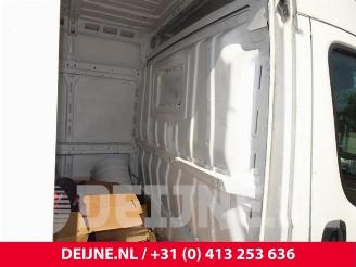 Peugeot Boxer Boxer (U9), Van, 2006 2.2 HDi 130 Euro 5 picture 33