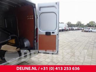 Peugeot Boxer Boxer (U9), Van, 2006 2.2 HDi 150 picture 28