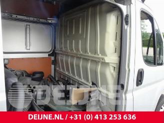 Peugeot Boxer Boxer (U9), Van, 2006 2.2 HDi 150 picture 34