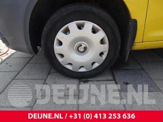 Volkswagen Caddy Caddy III (2KA,2KH,2CA,2CH), Van, 2004 / 2015 2.0 SDI picture 14