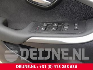Volvo V-40 V40 (MV), Hatchback 5-drs, 2012 / 2019 1.6 D2 picture 21