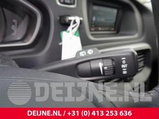 Volvo V-40 V40 (MV), Hatchback 5-drs, 2012 / 2019 1.6 D2 picture 11