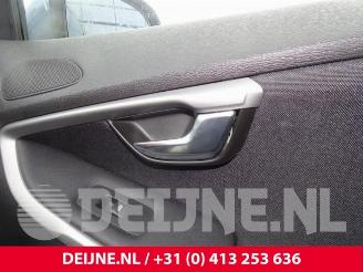 Volvo V-40 V40 (MV), Hatchback 5-drs, 2012 / 2019 1.6 D2 picture 26