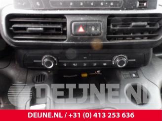 Opel Combo Combo Cargo, Van, 2018 1.6 CDTI 75 picture 28