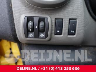 Renault Trafic Trafic (1FL/2FL/3FL/4FL), Van, 2014 1.6 dCi 95 picture 25