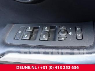Volvo V-40 V40 (MV), Hatchback 5-drs, 2012 / 2019 2.0 D2 16V picture 23