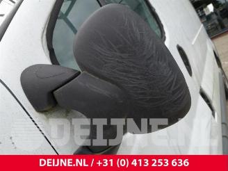 Renault Trafic Trafic New (FL), Van, 2001 / 2014 1.9 dCi 100 16V picture 13