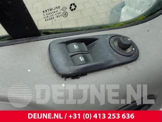 Renault Trafic Trafic New (FL), Van, 2001 / 2014 1.9 dCi 100 16V picture 20